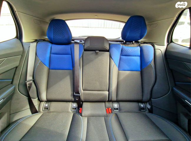 לינק אנד קו 01