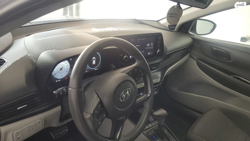 יונדאי באיון