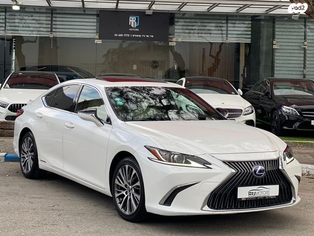 מודעת רכב לקסוס ES