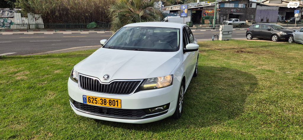 סקודה ראפיד