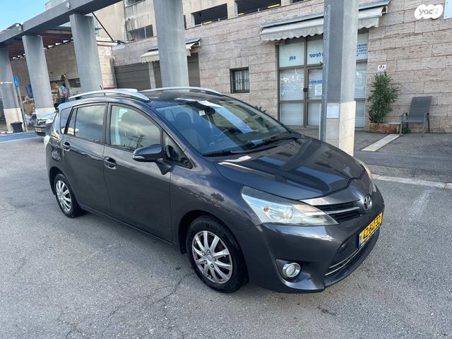 טויוטה ורסו