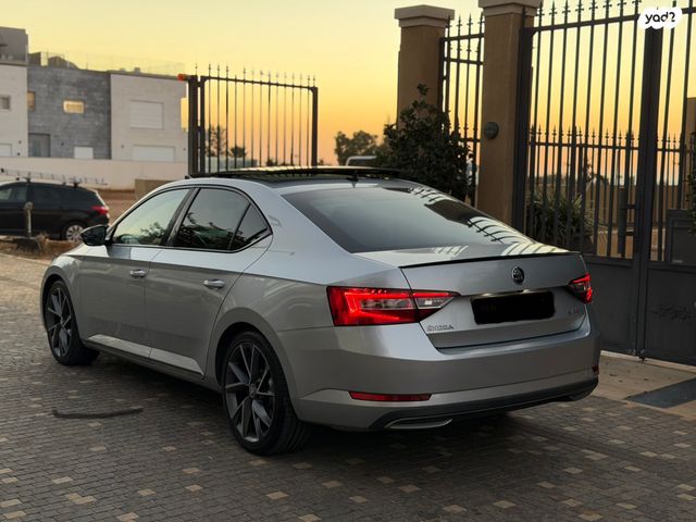 סקודה סופרב