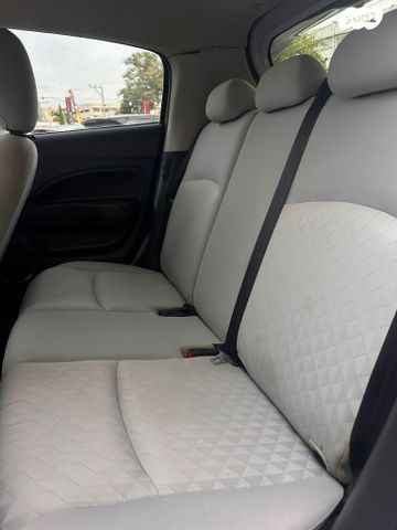 מיצובישי ספייס סטאר