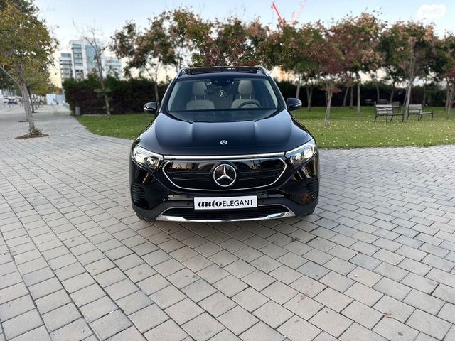 מרצדס-בנץ EQB