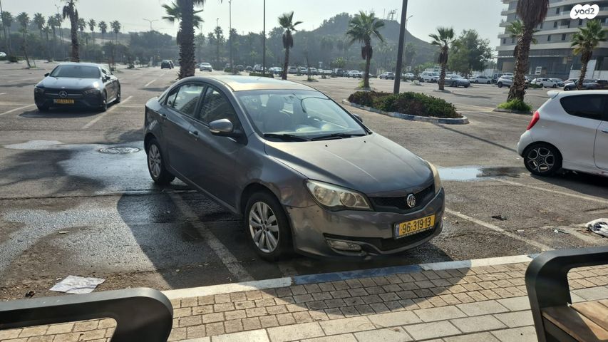 מודעת רכב אם ג'י 350