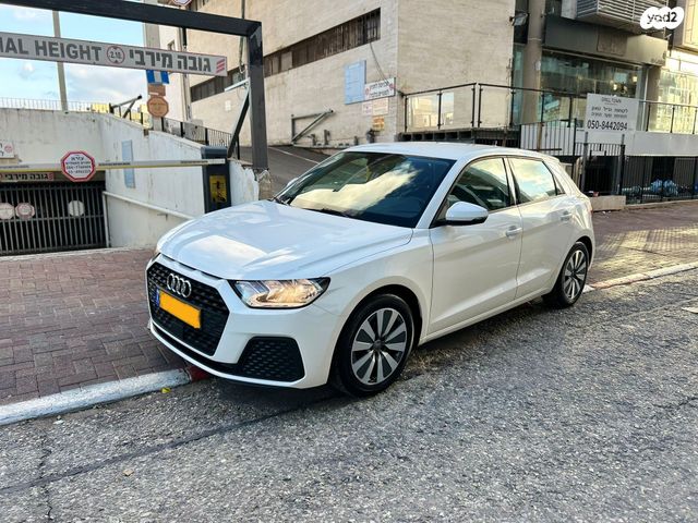 מודעת רכב אאודי A1