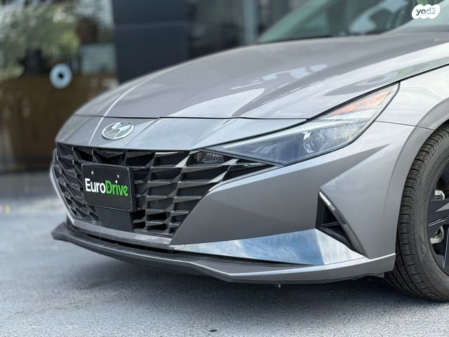 יונדאי אלנטרה