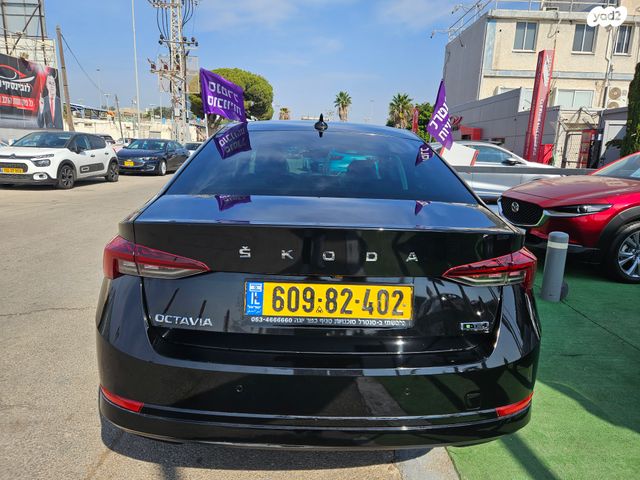 סקודה אוקטביה