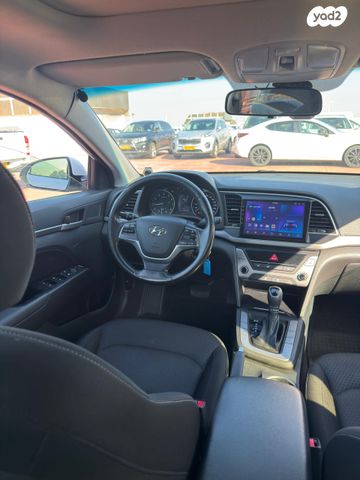 יונדאי אלנטרה