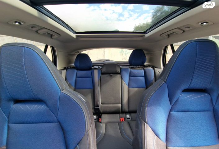 לינק אנד קו 01