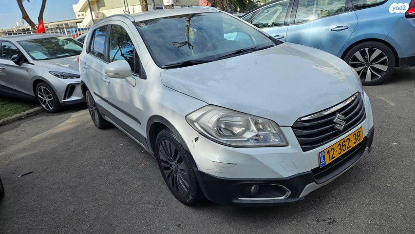 מודעת רכב סוזוקי קרוסאובר 2