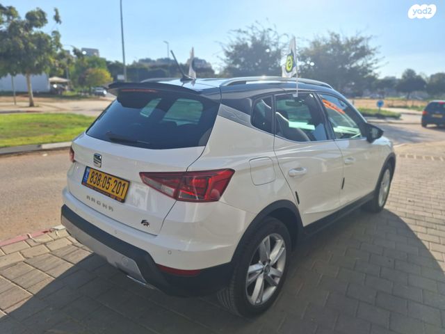 מודעת רכב סיאט ארונה 1