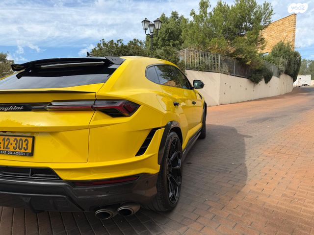 למבורגיני אורוס