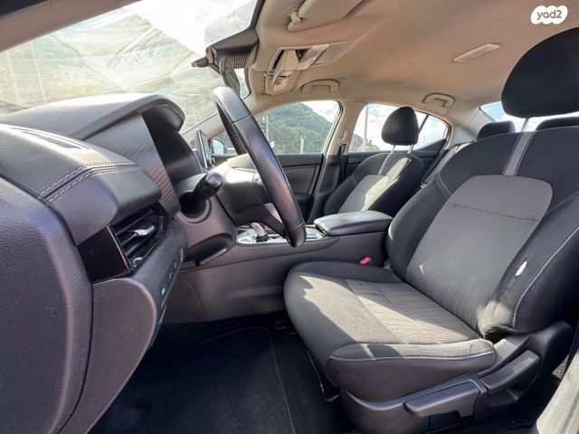 ניסאן סנטרה