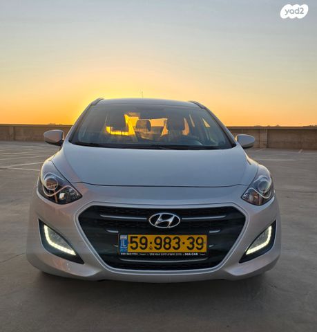 יונדאי i30