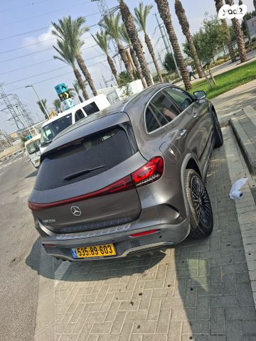 מרצדס-בנץ EQA