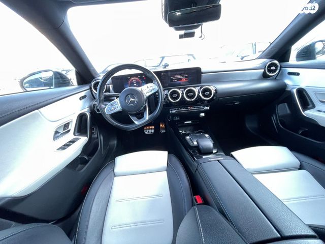 מרצדס-בנץ CLA