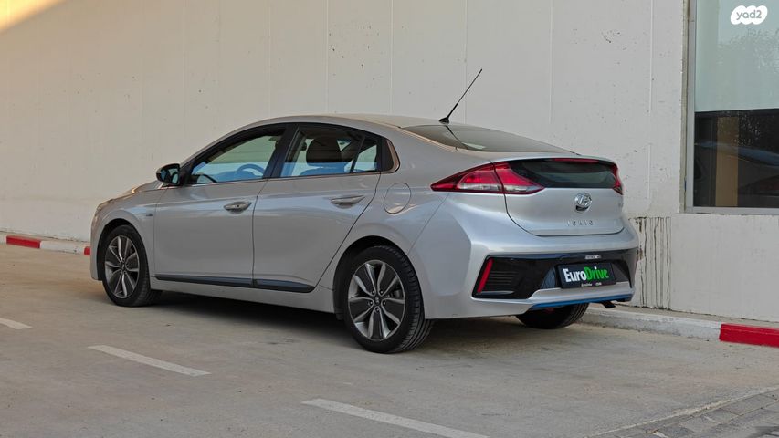 מודעת רכב יונדאי איוניק