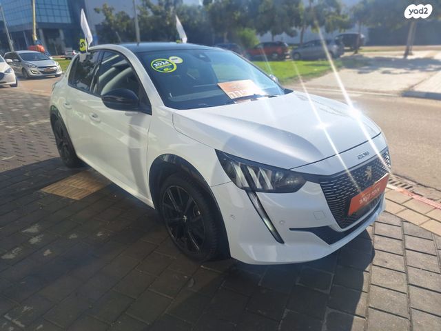 מודעת רכב פיג'ו 208