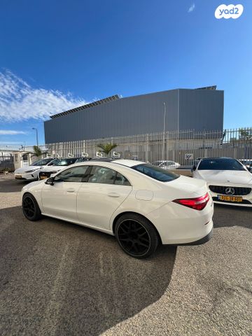 מודעת רכב מרצדס-בנץ CLA 2