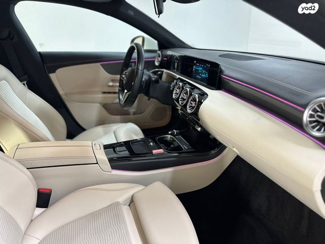 מרצדס-בנץ CLA