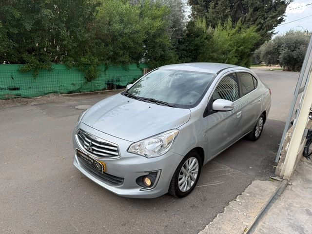 מודעת רכב מיצובישי אטראז'