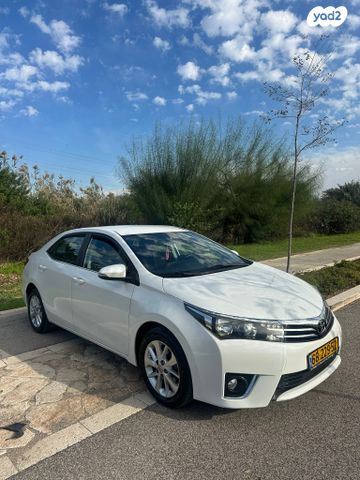 טויוטה קורולה