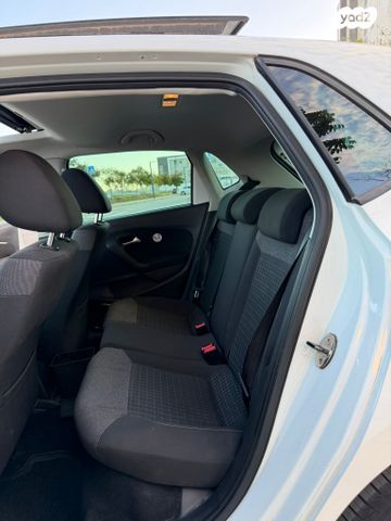 פולקסווגן פולו 