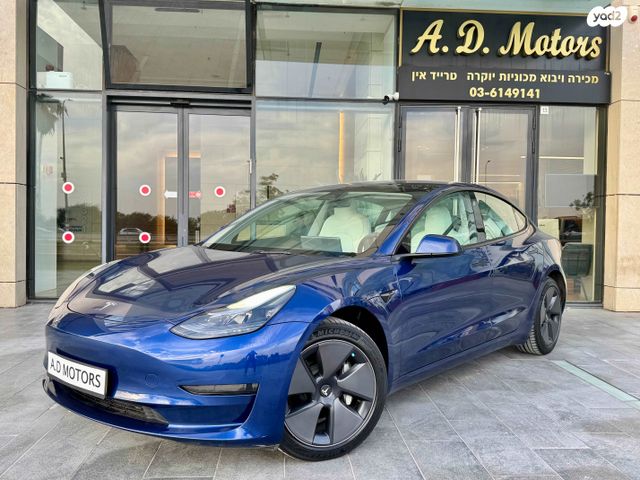 מודעת רכב טסלה מודל 3