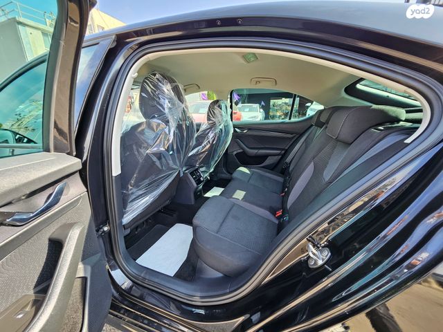 סקודה אוקטביה