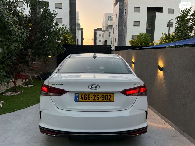 יונדאי אקסנט i25