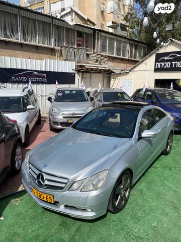 מודעת רכב מרצדס-בנץ E-class
