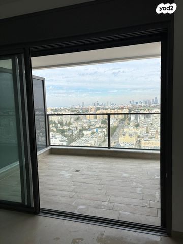 דירה, יעקב פיכמן 5, קרית אילון, חולון