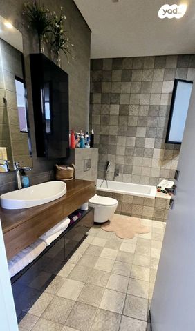 גג/ פנטהאוז, שדרות רפאל סויסה 14, בר לב, מזכרת בתיה