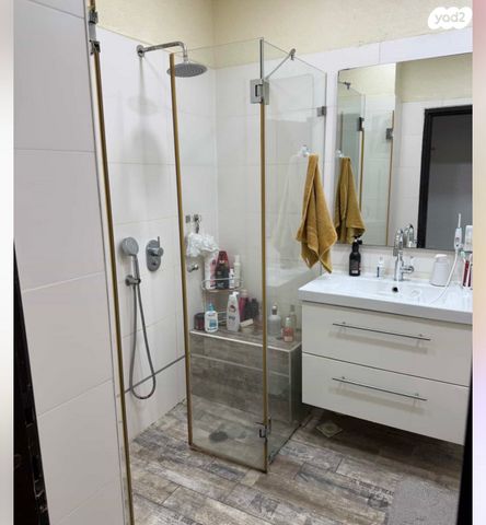 בית פרטי/ קוטג', חנוך אלבק 28, רמות, באר שבע