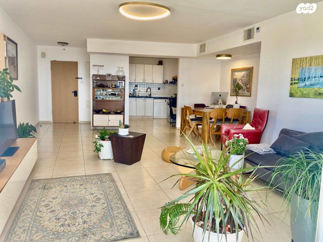 דירה, חטיבת הראל 10, המגינים, מודיעין מכבים רעות