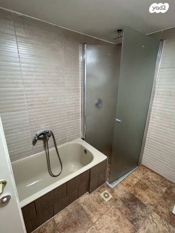 דירה, משמר הירדן 11, מרכז העיר, עפולה