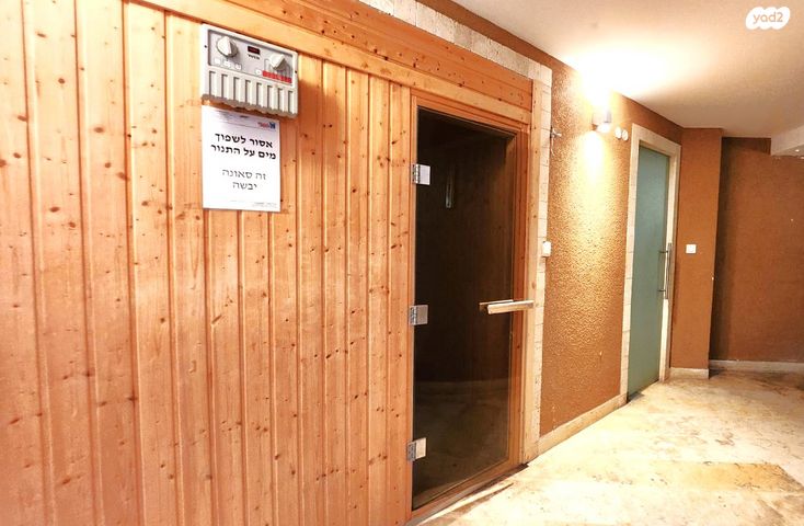 גג/ פנטהאוז, אלכסנדר סשה ארגוב 31, המשתלה, תל אביב יפו