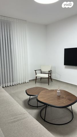 דירה, יהושוע אזולאי 1, נווה שרון / שער העיר, נתיבות