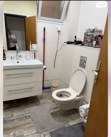 חנוך אלבק 28