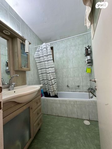 דירה, יהושע בן נון 12, המכבים, גבעת זאב