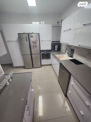 דירה, דרך יבנה 61, נווה יהודה, רחובות