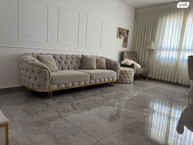 דירה, שדרות קק"ל 1, המחנה הצבאי, קרית מלאכי