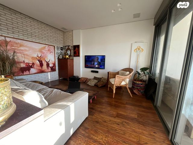 דירה, המגדל הלבן 6, שאר העיר, רמלה