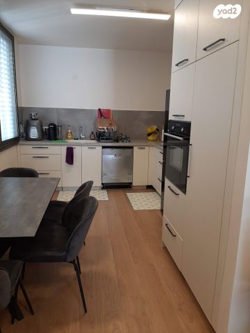 דירה, חפץ חיים 47, המרכז השקט / מרכז העיר, פתח תקווה