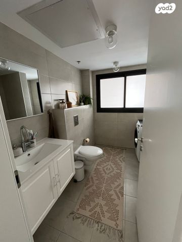 דירה, הברוש 6, פארק המושבה, באר יעקב