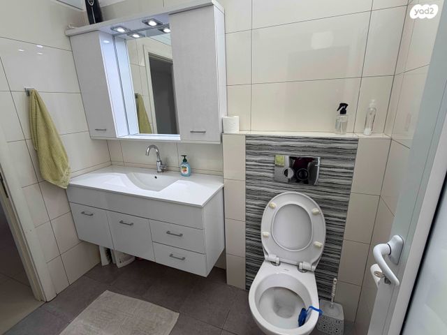 דירה, דרך יבנה 61, נווה יהודה, רחובות