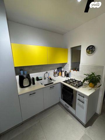 דירה, פתח תקווה 4, מרכז, קרית עבודה, חולון