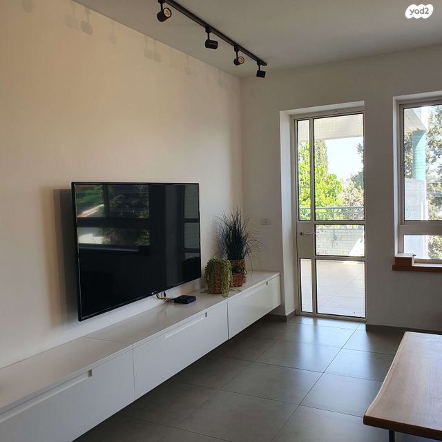 דירה, סירקין 27, סירקין, כפר סבא