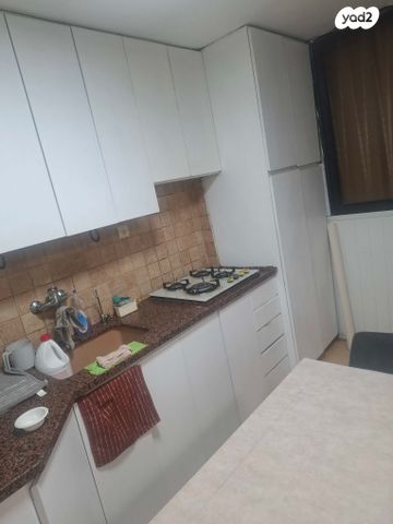 גיורא יוספטל 15